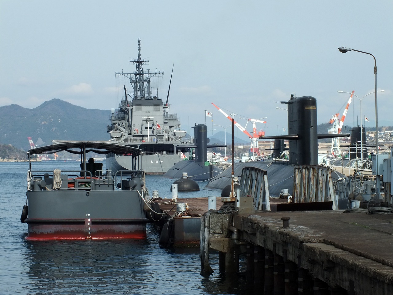 中國人民解放軍海軍遼寧艦（169艦）改裝最新進展揭秘，我國海軍艦艇改裝進展順利！
