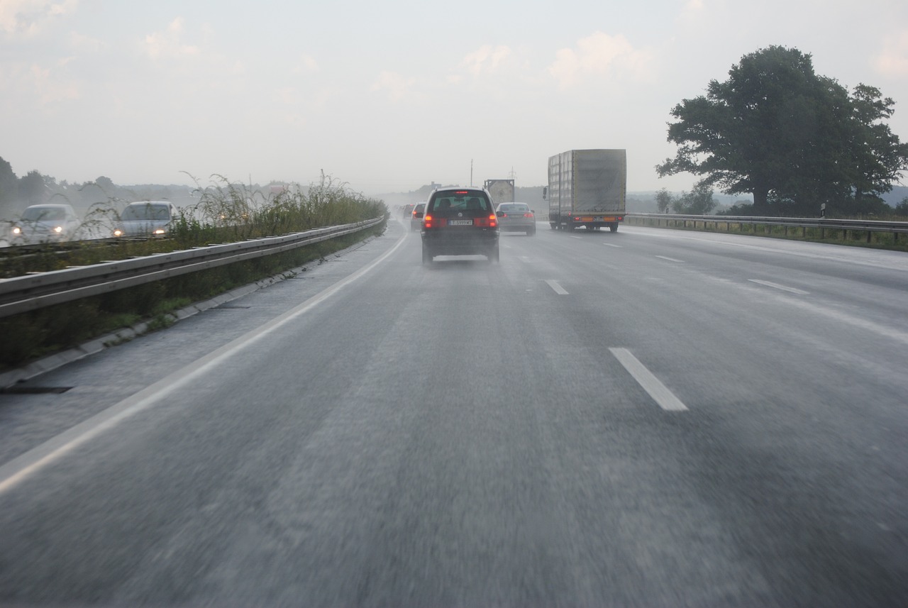深圳國(guó)三車最新消息，政策調(diào)整與市場(chǎng)動(dòng)態(tài)更新